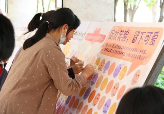 bb46e67a85b19434f17850d8baa2239