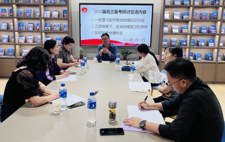 C:\windows\system32\config\systemprofile\Documents\Tencent Files\2718323758\Image\C2C\1084b6f643c76f2868db4b11d17ae18c.jpg