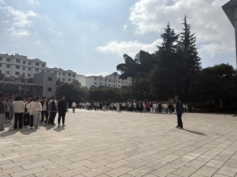 979b220c1a9016e864fbf54a4a2217d