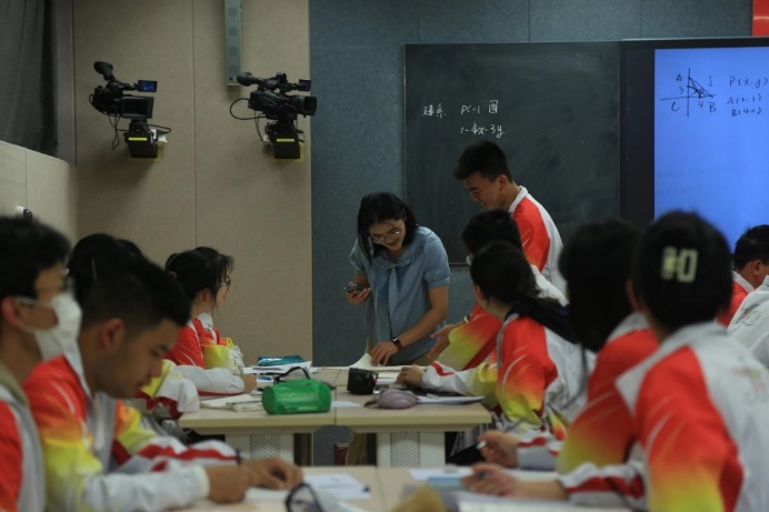 C:\\Users\\Lenovo\\AppData\\Local\\Temp\\WeChat Files\\21474484991205579.jpg