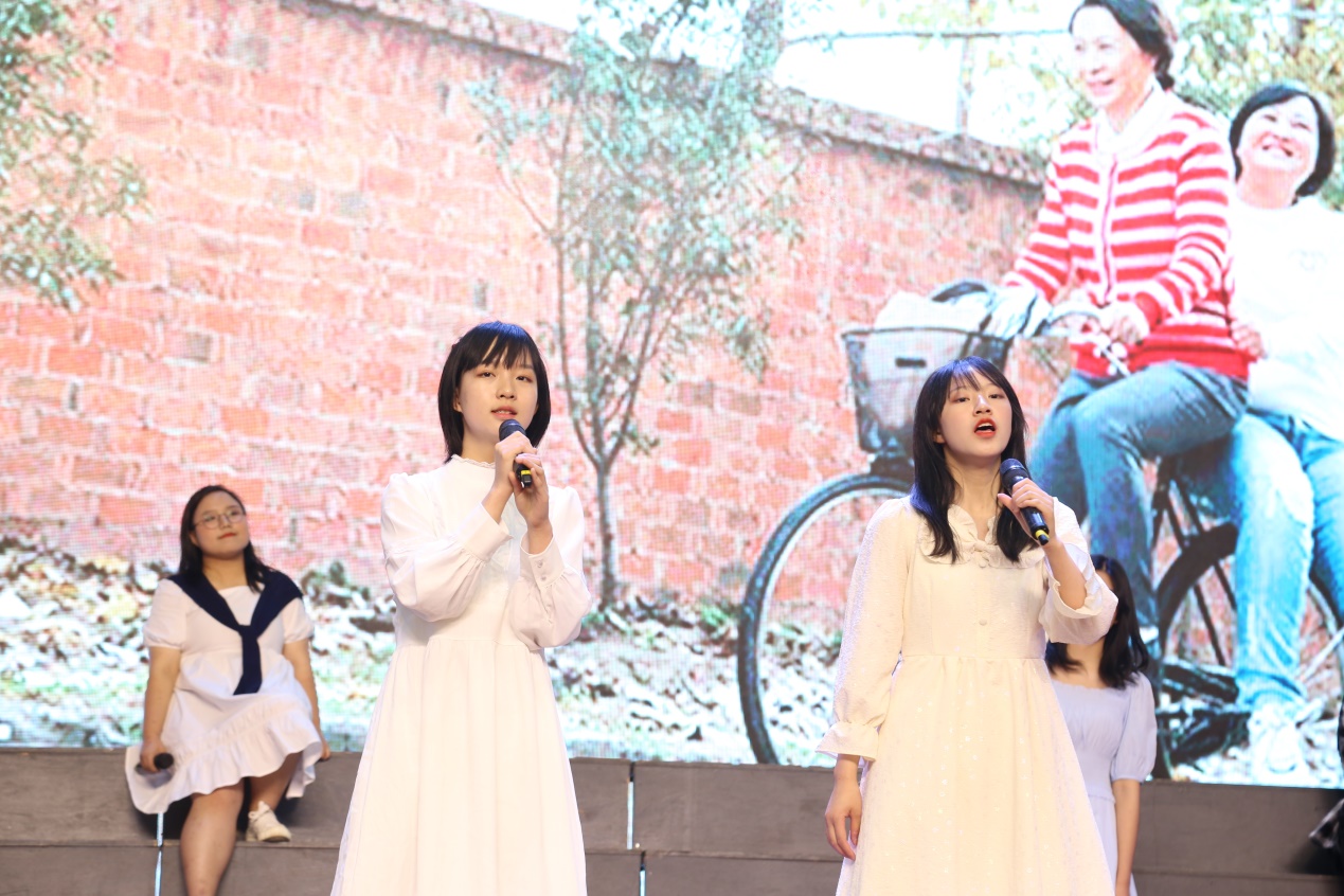 D:\艺术节\20210416 艺术节闭幕式\7.2.JPG