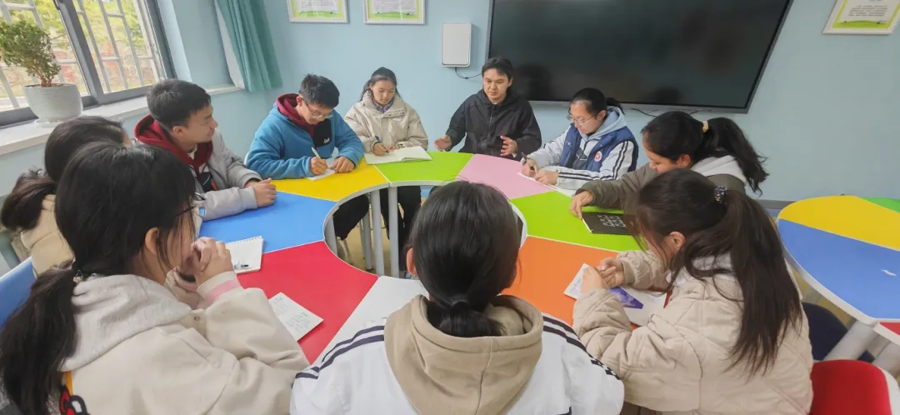 f5258024-054c-470d-a85d-b8cbd3981dd1