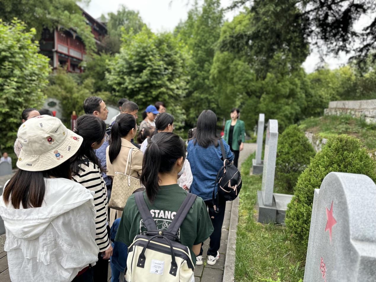 988b97330dfbcdbb4298d02c33bc28a