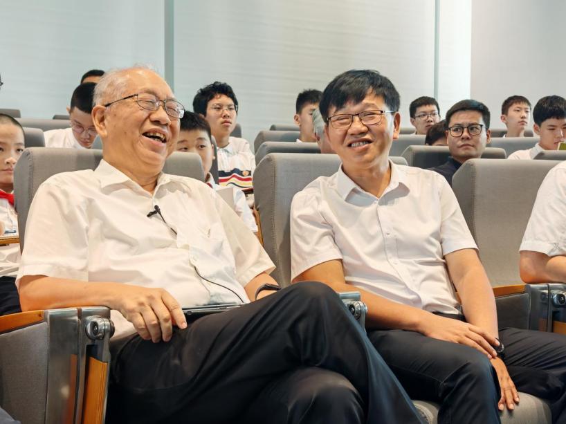 512759488590fca0057c13d3e55a366