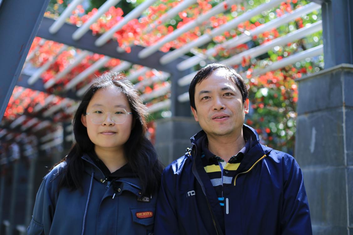 C:\\Users\\cache\\Desktop\\高三考试优异师生\\nEO_IMG_IMG_4968.jpgnEO_IMG_IMG_4968