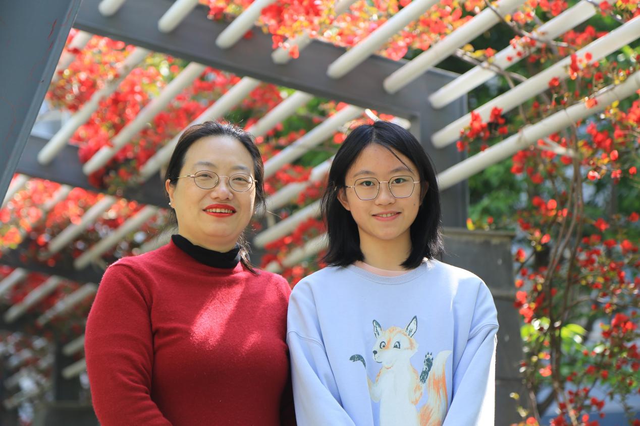 C:\\Users\\cache\\Desktop\\高三考试优异师生\\nEO_IMG_IMG_4961.jpgnEO_IMG_IMG_4961